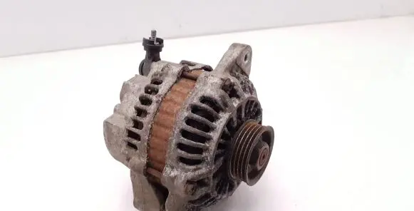 Suzuki Swift I Generator/alternator 3140084E01 A5TB1291ZE