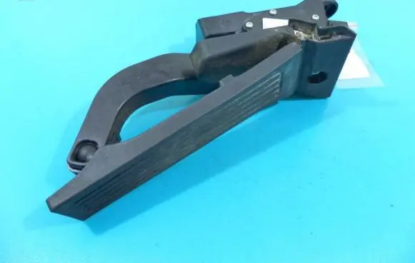 Hyundai i40 Accelerator throttle pedal 32726-3Z000 IMPRK1195744