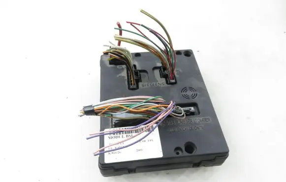 Renault Scenic I Central body control module 8200029342B S108502610G