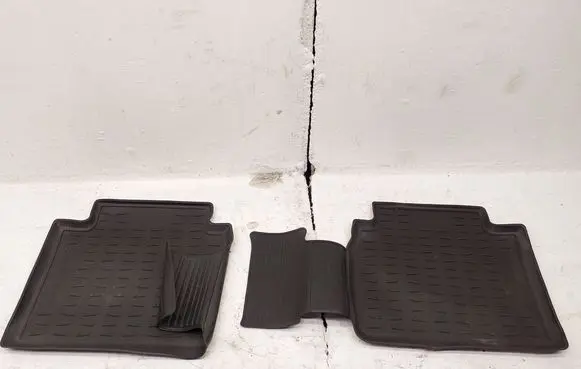 Lexus ES 300h (7th Gen) Rear floor mat PW21033007C0 PW21033007