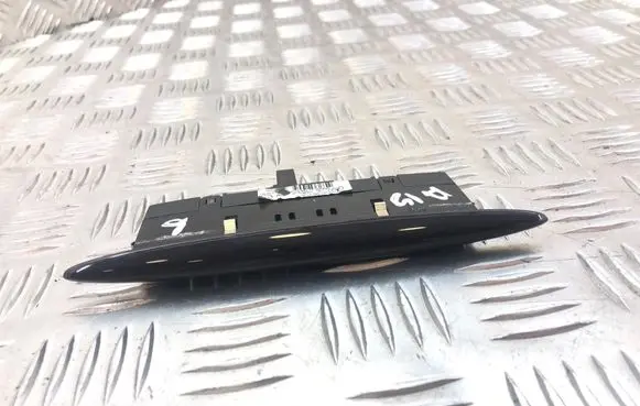 Mercedes-Benz E W211 Parking PDC sensor display screen A0015423723