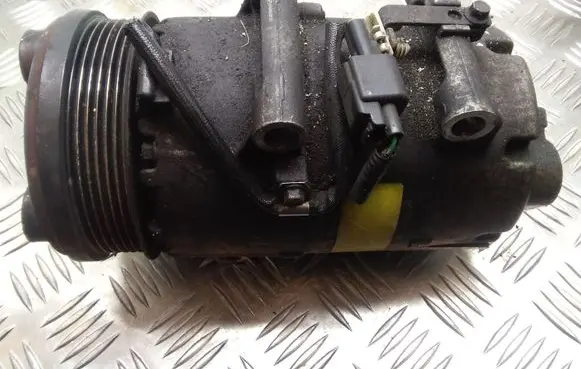 Ford Focus Air conditioning (A/C) compressor (pump)