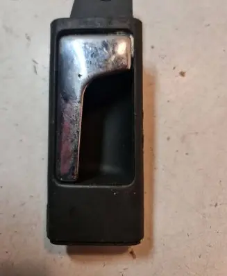 Audi A6 S6 C4 4A Front door interior handle 4A0837019