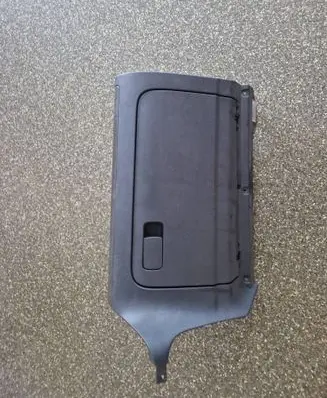 Volkswagen Golf V Glove box 1K1857290 P0101120