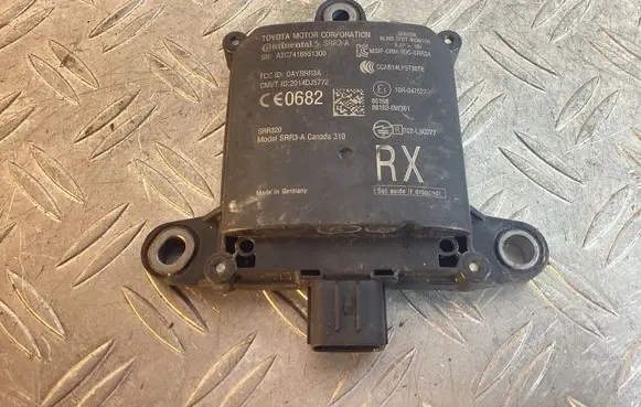 Lexus RX 450H Blind spot module 881620W301