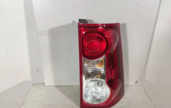 Dacia Logan I Rear/tail lights 62420912 8200864610