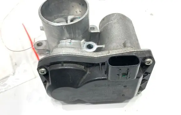 Suzuki Swift IV Engine shut-off valve 68P0