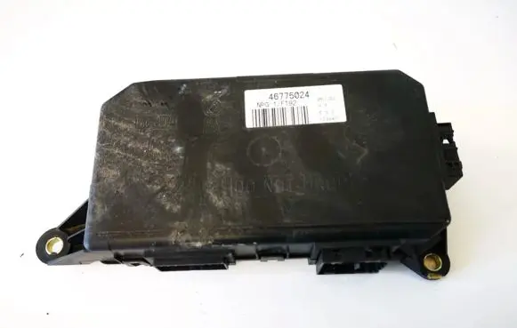 Fiat Stilo Door control unit/module 46775024