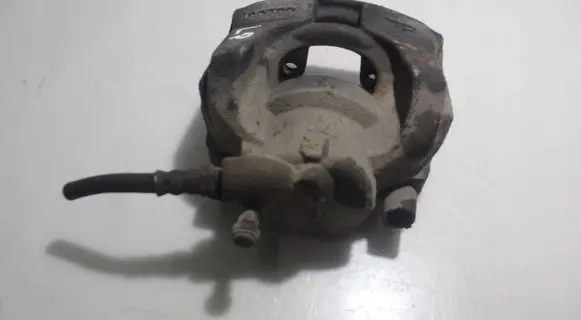 Volvo S80 Front brake caliper