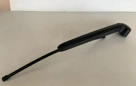 Audi Q7 4M Rear wiper blade arm 4M0955407A 4M0955407A1P9 4M0955425A