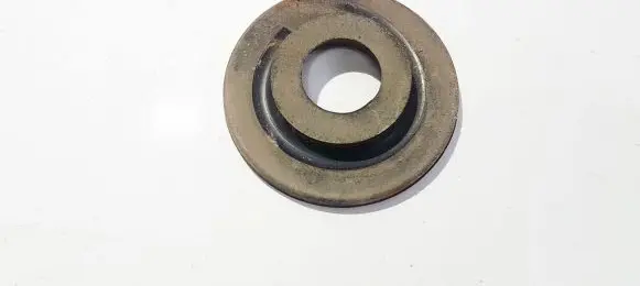 Volkswagen Golf V Front coil spring rubber mount 1k0512149b
