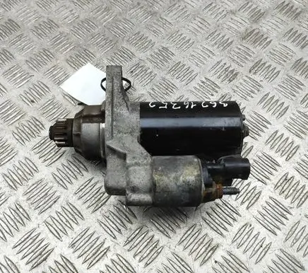 Volkswagen PASSAT B7 Starter motor 0AM911023F 0001142005