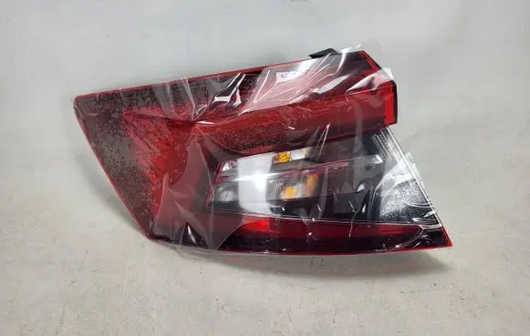 Skoda Karoq Rear/tail lights 57A945207
