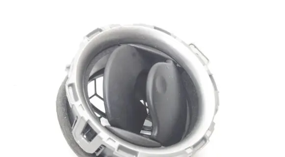 Nissan Note (E12) Dashboard air vent grill cover trim 