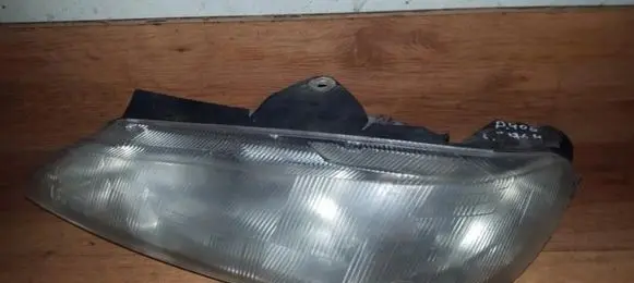 Peugeot 406 Headlight/headlamp 01170509
