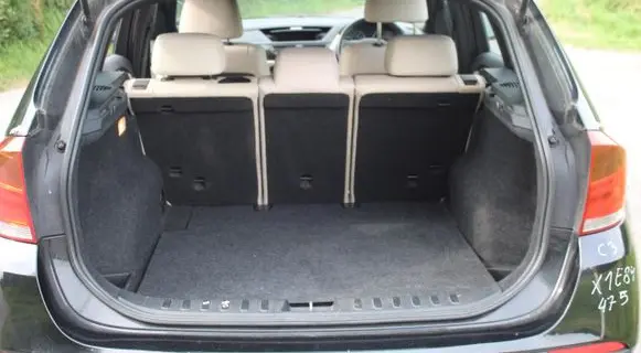 BMW X1 E84 Rubber seal tailgate window/glass 