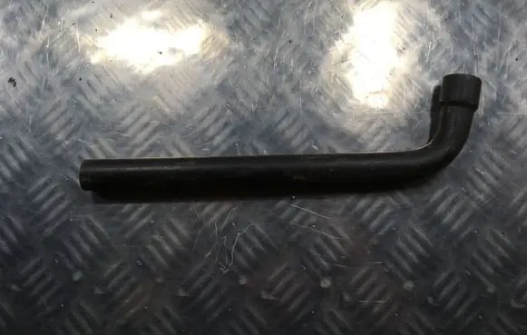 Opel Vectra C Wheel nut wrench 13107800