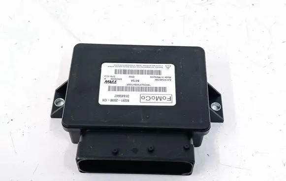 Volvo XC60 Hand brake control module 31445647 6G912598CH