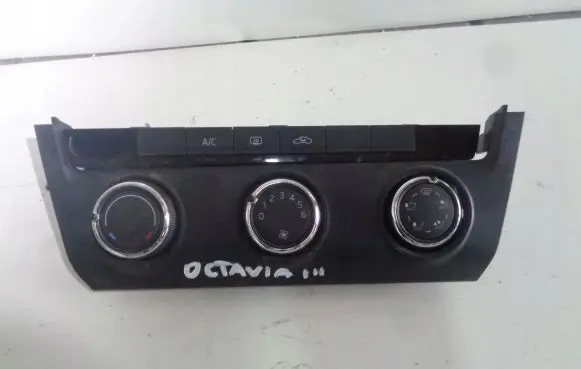 Skoda Octavia Mk3 (5E) Climate control unit 5e0820047d