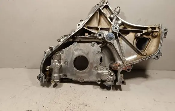 Nissan Navara D40 Oil pump 