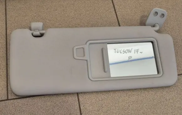 Hyundai Tucson TL Sun visor