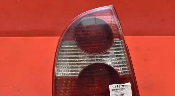 Volkswagen PASSAT B5.5 Rear/tail lights 28409014