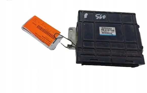 Mitsubishi Space Runner Engine ECU kit and lock set MR420700 MR420700 E2T73675
