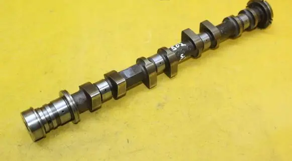 Nissan Note (E12) Camshaft 
