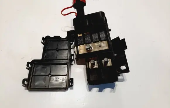 BMW 7 E65 E66 Fuse box set