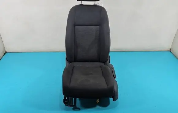 Volkswagen Golf V Front driver seat IMPRK1467283
