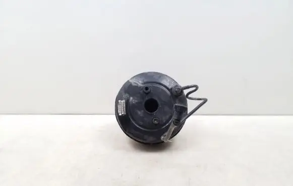Opel Astra J Brake booster 13338058