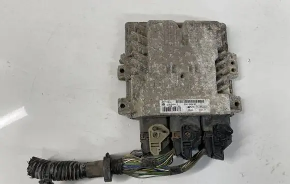 Ford Focus Engine control unit/module bv6112a650nn bv61-12a650-nn