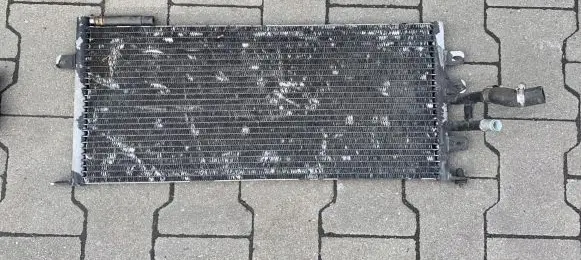 Mercedes-Benz G W461 W463 1st Gen Coolant radiator A4635001700