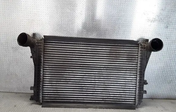 Volkswagen PASSAT B6 Intercooler radiator 3C0145805G