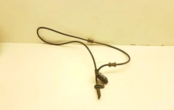 Mercedes-Benz C W205 ABS brake wheel speed sensor A057545