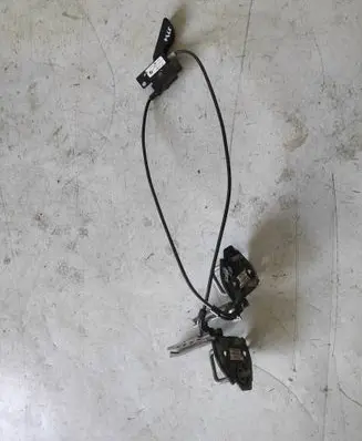 BMW 5 F10 F11 Engine bonnet/hood lock/catch 7183763