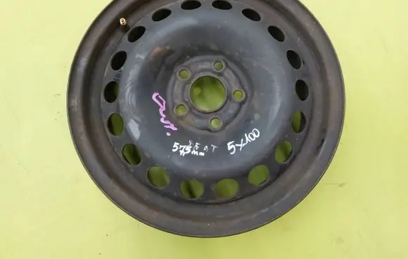 Seat Leon (1M) R15 steel rim