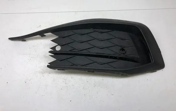 Seat Leon IV Front bumper lower grill 5FA853665A