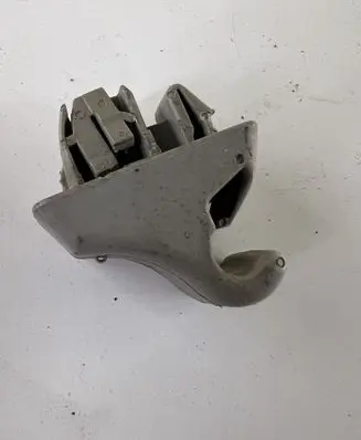 Mitsubishi Pajero Sun visor clip/hook/bracket