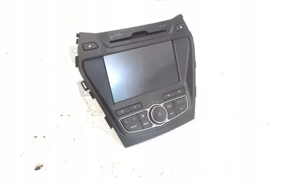 Hyundai Santa Fe Radio/CD/DVD/GPS head unit 965602W200