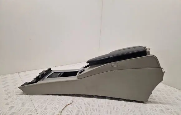 Mercedes-Benz GLK (X204) Center console A2046800150 0005031010