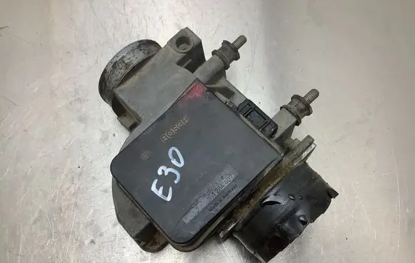 BMW 3 E30 Mass air flow meter 1285501 0280202031 12844079