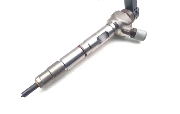 Audi A4 S4 B9 Fuel injector 04L130277N