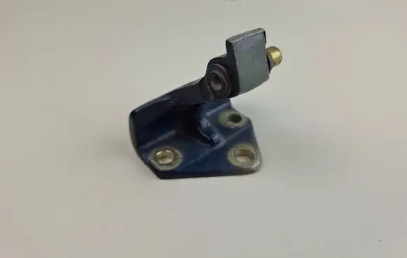 Maserati Coupe Front door upper hinge