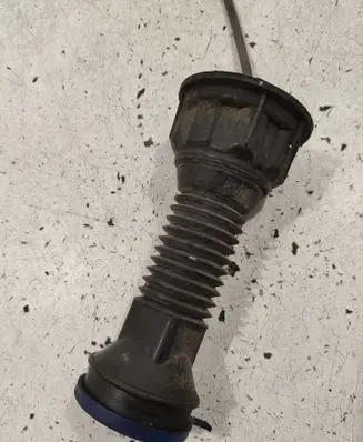 Peugeot 406 Window washer liquid tank fill tube 9640672880