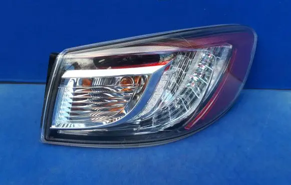 Mazda 3 II Rear/tail lights BBM551150