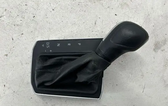 Volkswagen Tiguan Allspace Gear lever shifter trim leather/knob 5NN713203HQE 5NN713203