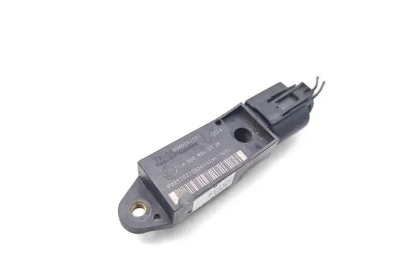 Mercedes-Benz E W211 Airbag deployment crash/impact sensor A0028202726 00402625A1