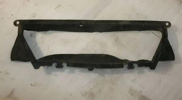 Volvo V70 Intercooler air guide/duct channel 8643543 7462