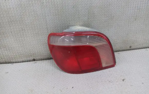 Toyota Yaris Rear/tail lights